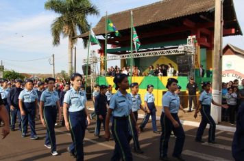 Foto - 7 DE SETEMBRO DE 2023 - CERIMONIAIS DA SEMANA DA PÁTRIA E DESFILE