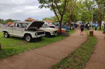 Foto - PRIMEIRO ENCONTRO DE CARROS ANTIGOS DE BANDEIRANTES 2023