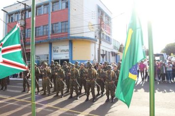 Foto - 7 DE SETEMBRO DE 2023 - CERIMONIAIS DA SEMANA DA PÁTRIA E DESFILE