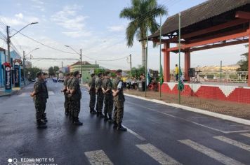 Foto - 7 DE SETEMBRO DE 2023 - CERIMONIAIS DA SEMANA DA PÁTRIA E DESFILE