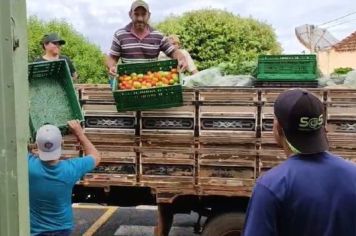 Foto - COOPAFI entrega de alimentos nas escolas 2024