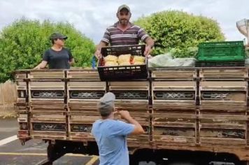 Foto - COOPAFI entrega de alimentos nas escolas 2024