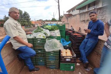 Foto - COOPAFI entrega de alimentos nas escolas 2024