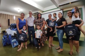 Foto - Capacitação de professores e funcionários