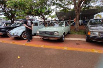 Foto - PRIMEIRO ENCONTRO DE CARROS ANTIGOS DE BANDEIRANTES 2023