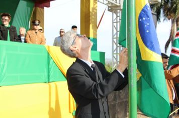 Foto - 7 DE SETEMBRO DE 2023 - CERIMONIAIS DA SEMANA DA PÁTRIA E DESFILE