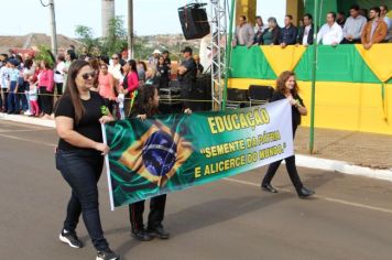 Foto - 7 DE SETEMBRO DE 2023 - CERIMONIAIS DA SEMANA DA PÁTRIA E DESFILE