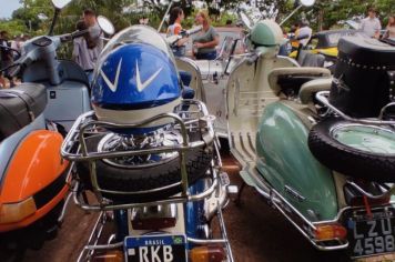 Foto - PRIMEIRO ENCONTRO DE CARROS ANTIGOS DE BANDEIRANTES 2023