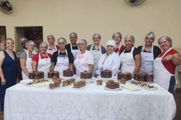 Foto - CURSO DE CONFEITARIA NATALINA 2023