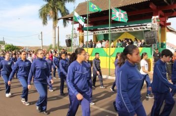 Foto - 7 DE SETEMBRO DE 2023 - CERIMONIAIS DA SEMANA DA PÁTRIA E DESFILE