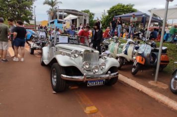 Foto - PRIMEIRO ENCONTRO DE CARROS ANTIGOS DE BANDEIRANTES 2023