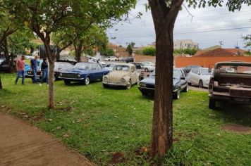 Foto - PRIMEIRO ENCONTRO DE CARROS ANTIGOS DE BANDEIRANTES 2023