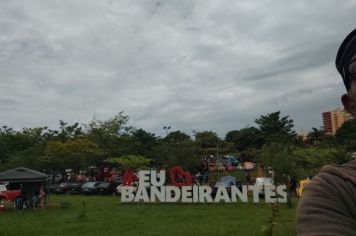 Foto - PRIMEIRO ENCONTRO DE CARROS ANTIGOS DE BANDEIRANTES 2023