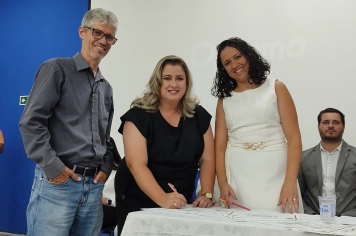 Foto - Posse das Diretoras da Rede Municipal 2026