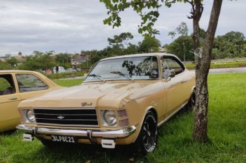 Foto - PRIMEIRO ENCONTRO DE CARROS ANTIGOS DE BANDEIRANTES 2023