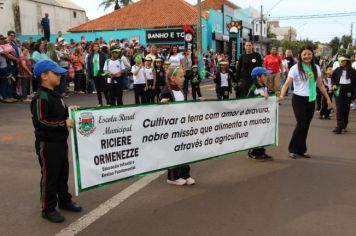 Foto - 7 DE SETEMBRO DE 2023 - CERIMONIAIS DA SEMANA DA PÁTRIA E DESFILE