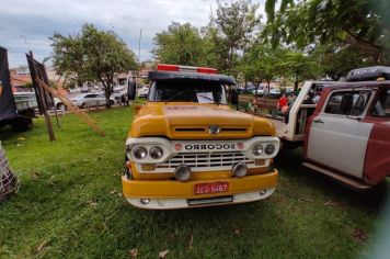 Foto - PRIMEIRO ENCONTRO DE CARROS ANTIGOS DE BANDEIRANTES 2023