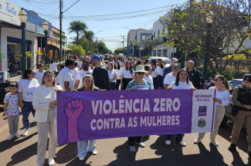 BANDEIRANTES REALIZA SUA PRIMEIRA CAMINHADA DO MEIO-DIA, UNINDO-SE À 3ª EDIÇÃO ESTADUAL CONTRA O FEMINICÍDIO