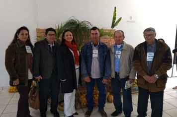 Gestores municipais e Conselho Municipal Segurança Alimentar e Nutricional participam de encontro regional