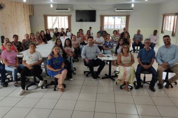 REUNIÃO DA REDE DE ASSISTÊNCIA SOCIAL MARCA INÍCIO DO ANO EM BANDEIRANTES
