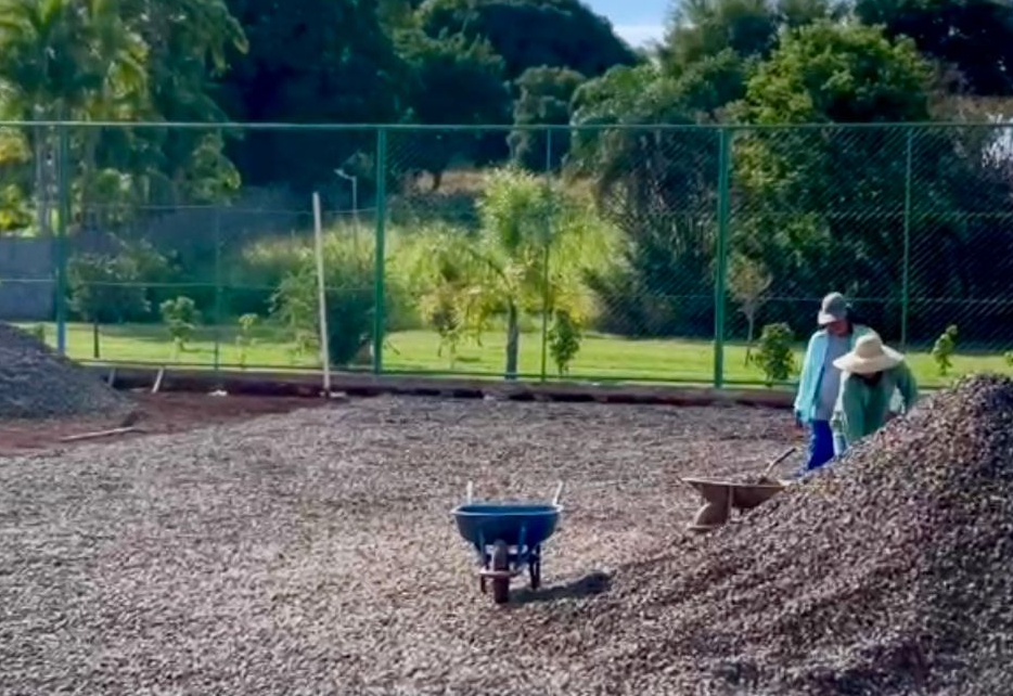 REVITALIZAÇÃO DO PARQUE DO POVO SEGUE EM RITMO ACELERADO EM BANDEIRANTES
